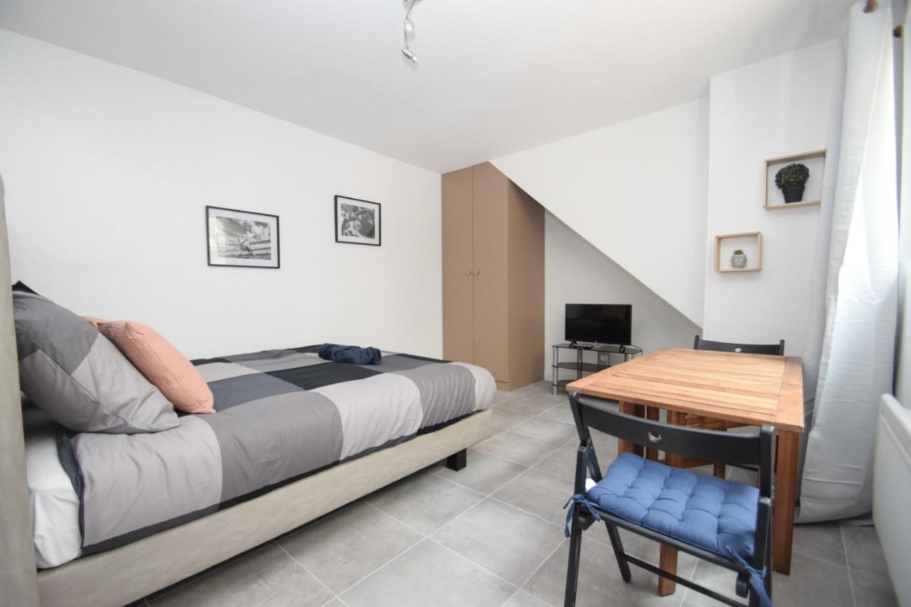 Top Studio Refait A Neuf Aux Porte De Paris Proche Rermetro Vincennes Exteriör bild